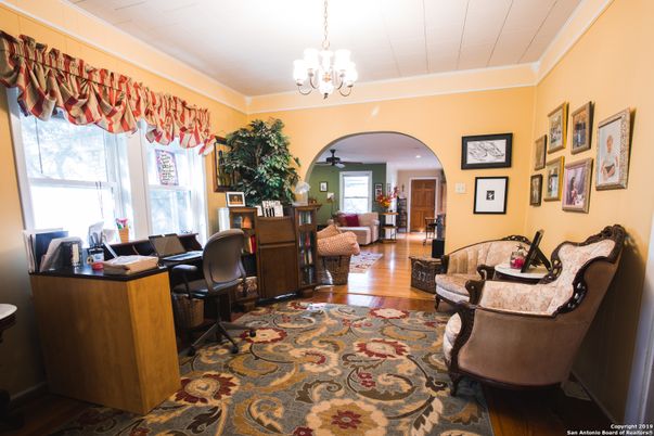Chandelier, Home Office, Interior, Wood Texture Flooring
