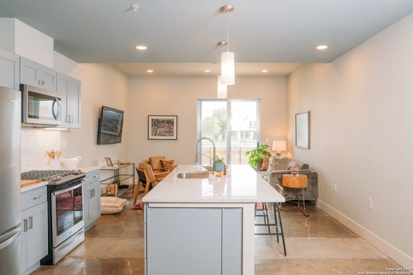Dining room, Interior, Kitchen, Pendant Lights, Recessed Lighting