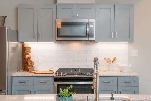 Interior, Kitchen, Stainless Steel Appliances