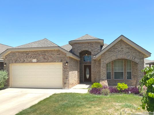 Attached, Exterior, Facade, Brick Facade, Brick Traditional