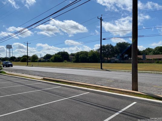 Exterior, Tennis Courts