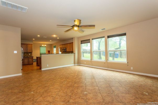 Empty room, Interior, Kitchen, Recessed Lighting