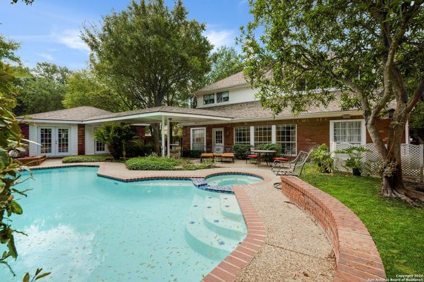 Exterior, Pool