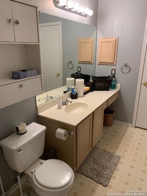 Bathroom, Interior