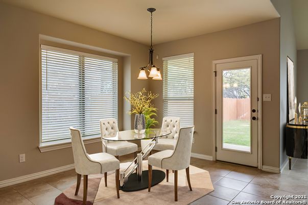 Dining room, Interior, Pendant Lights