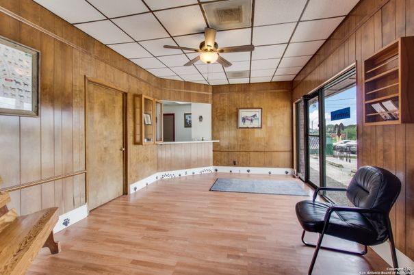 Empty room, Interior, Wood Texture Flooring, Wooden Walls
