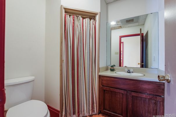 Bathroom, Interior