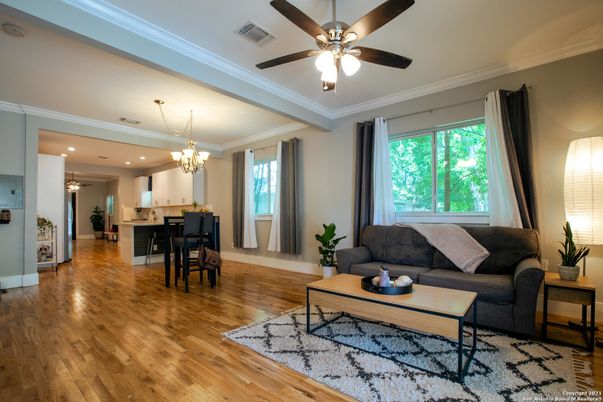 Chandelier, Dining room, Interior, Kitchen, Living room, Recessed Lighting, Wood Texture Flooring
