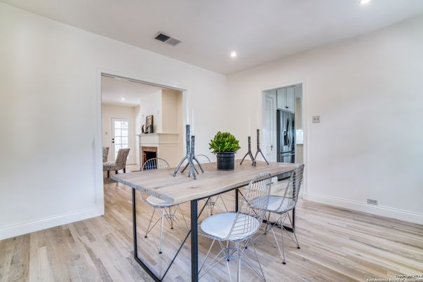 Dining room, Fireplace, Interior, Recessed Lighting, Wood Texture Flooring