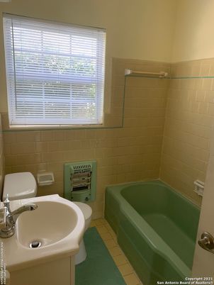 Bathroom, Interior