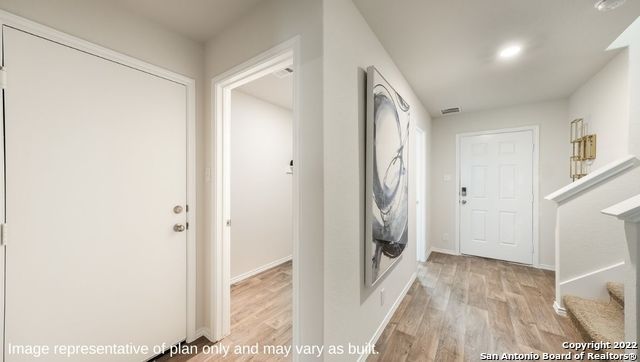 Interior, Recessed Lighting, Wood Texture Flooring