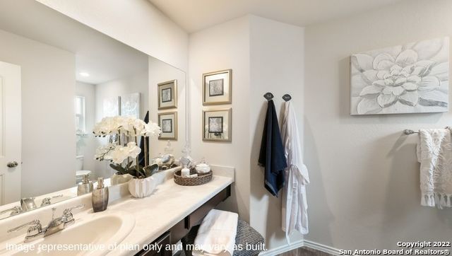 Bathroom, Interior, Recessed Lighting, Wood Texture Flooring