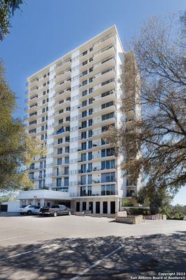 Exterior, Facade, Condo Building