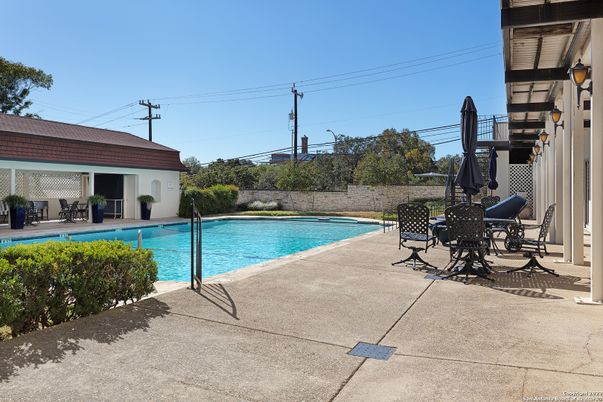 Exterior, Pool