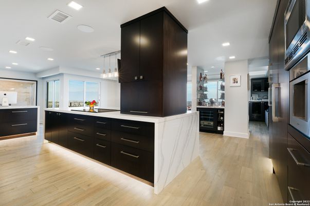 Interior, Kitchen, Pendant Lights, Recessed Lighting, Wood Texture Flooring