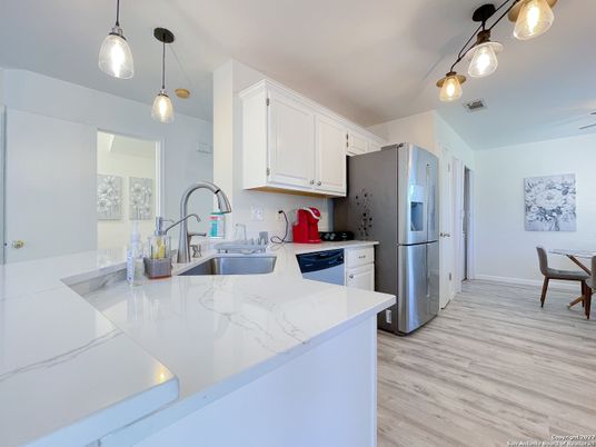 Interior, Kitchen, Pendant Lights, Wood Texture Flooring