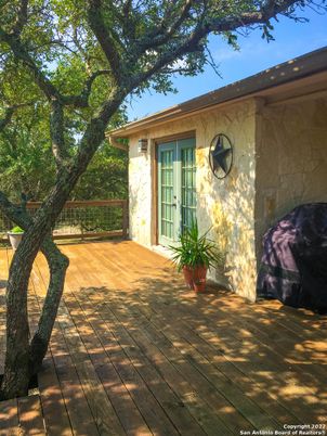 Exterior, Wood Texture Flooring