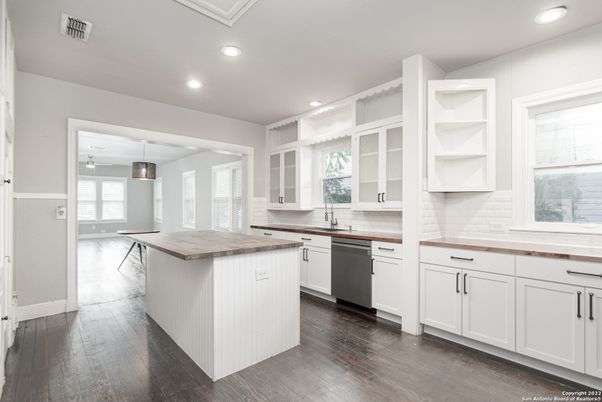 Interior, Kitchen, Pendant Lights, Recessed Lighting, Wood Texture Flooring
