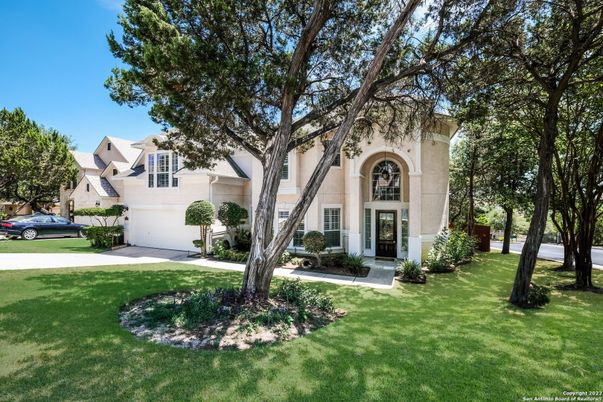Backyard, Exterior, Facade, French Provincial