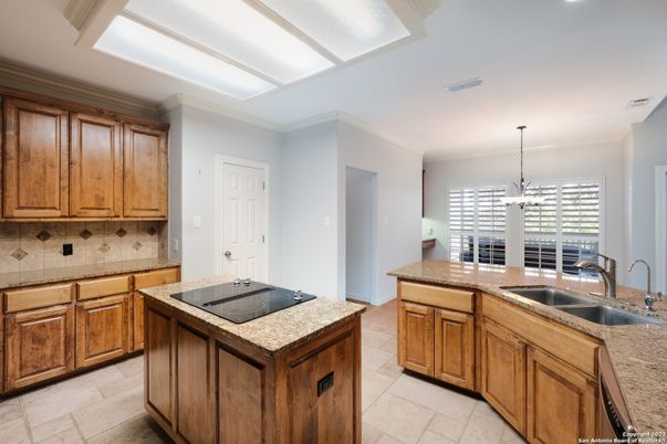 Dining room, Interior, Kitchen, Pendant Lights, Recessed Lighting