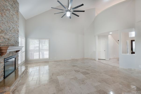 Fireplace, Interior, Recessed Lighting