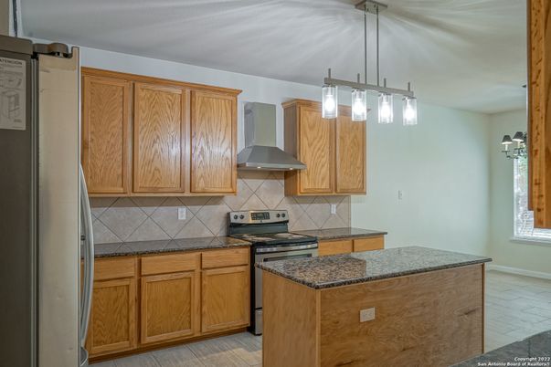 Interior, Kitchen, Pendant Lights, Wood Texture Flooring