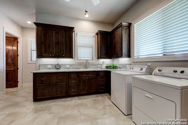 Interior, Recessed Lighting, Washer