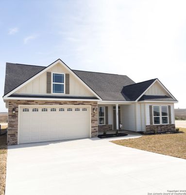 Attached, Exterior, Facade, Ranch