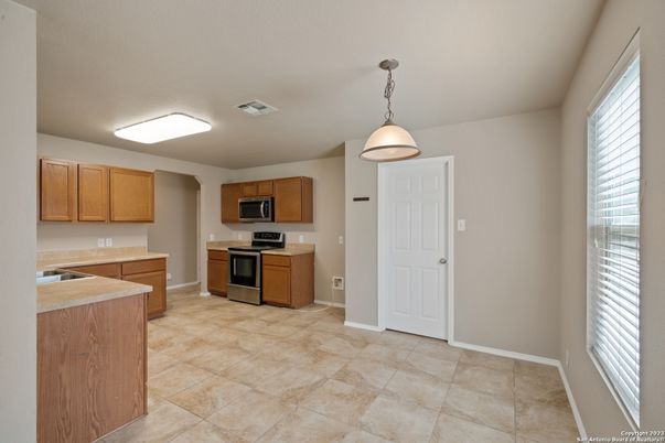 Interior, Kitchen, Pendant Lights, Stainless Steel Appliances