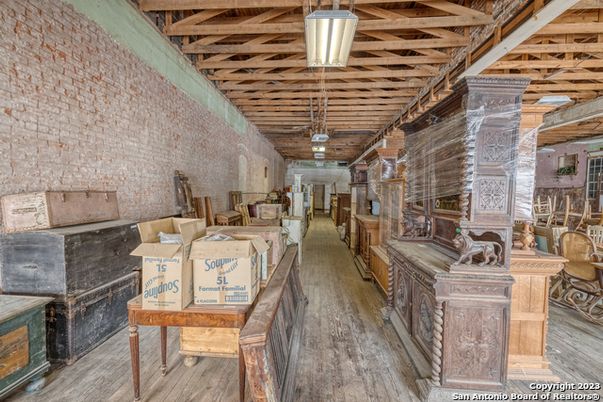 Interior, Pendant Lights, Wooden Beams, Wood Texture Flooring