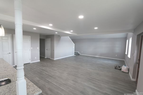 Empty room, Interior, Recessed Lighting, Wood Texture Flooring