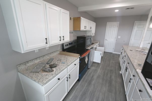 Interior, Kitchen, Recessed Lighting, Wood Texture Flooring