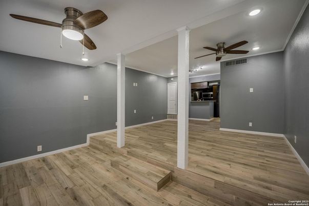 Empty room, Interior, Recessed Lighting, Wood Texture Flooring
