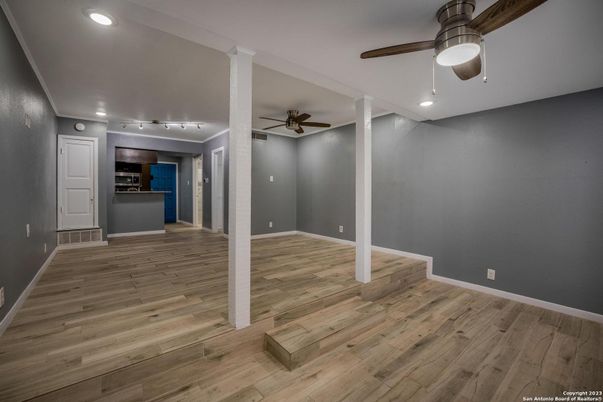 Empty room, Interior, Recessed Lighting, Wood Texture Flooring
