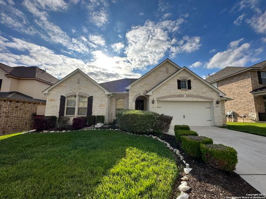 Attached, Exterior, Facade, Brick Traditional