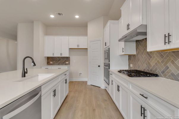 Interior, Kitchen, Recessed Lighting, Wood Texture Flooring