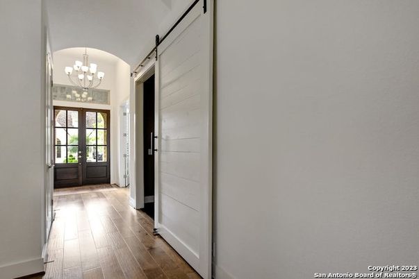 Chandelier, Interior, Wood Texture Flooring