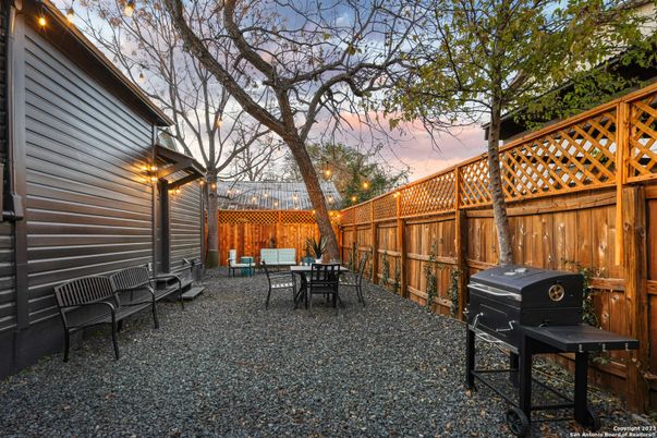 Backyard, Exterior