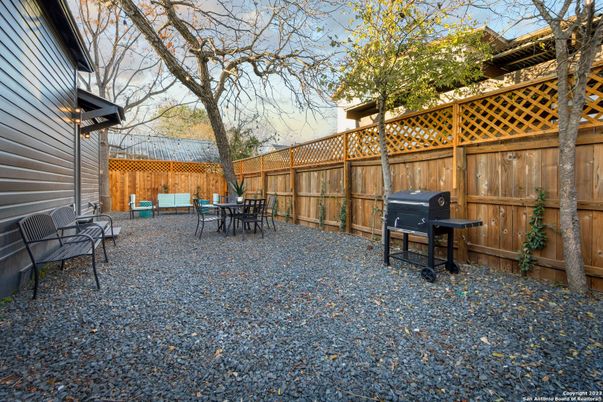 Backyard, Exterior