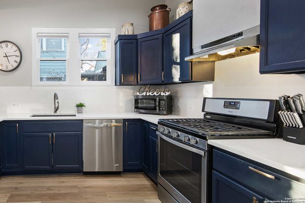 Interior, Kitchen, Stainless Steel Appliances, Wood Texture Flooring