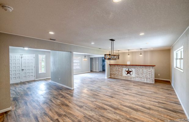 Empty room, Interior, Pendant Lights, Recessed Lighting, Wood Texture Flooring