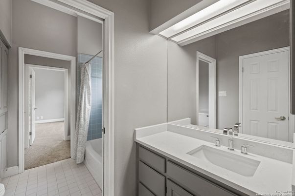 Bathroom, Interior