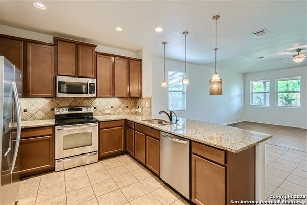 Interior, Kitchen, Pendant Lights, Recessed Lighting, Stainless Steel Appliances