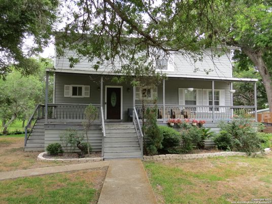Exterior, Facade, American Craftsman