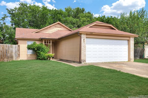 Detached Garage, Exterior