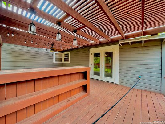 Exterior, Wood Texture Flooring