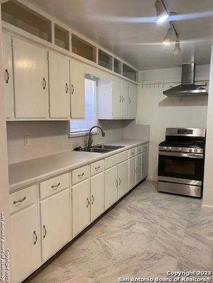 Interior, Kitchen, Marble, Stainless Steel Appliances