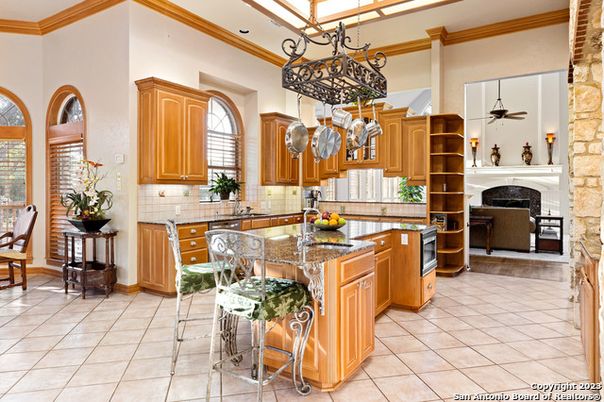 Chandelier, Fireplace, Interior, Kitchen, Pendant Lights, Recessed Lighting