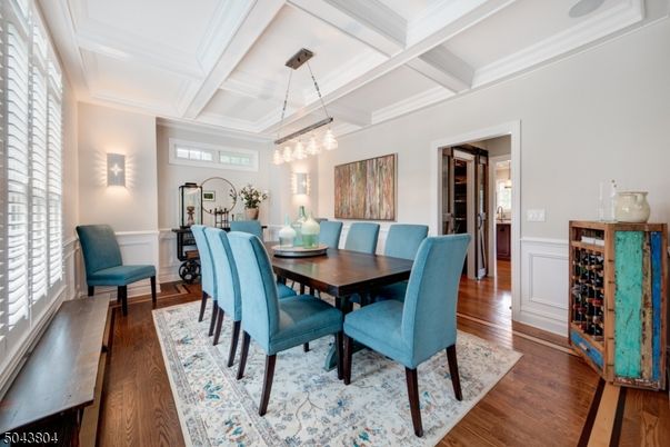 Chandelier, Dining room, Interior, Pendant Lights, Wood Texture Flooring