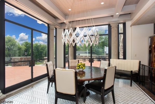 Chandelier, Dining room, Interior, Pendant Lights, Recessed Lighting, Wooden Ceilings